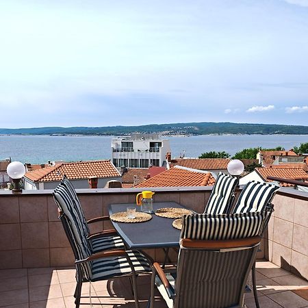 Apartman Vera Crikvenica Eksteriør billede