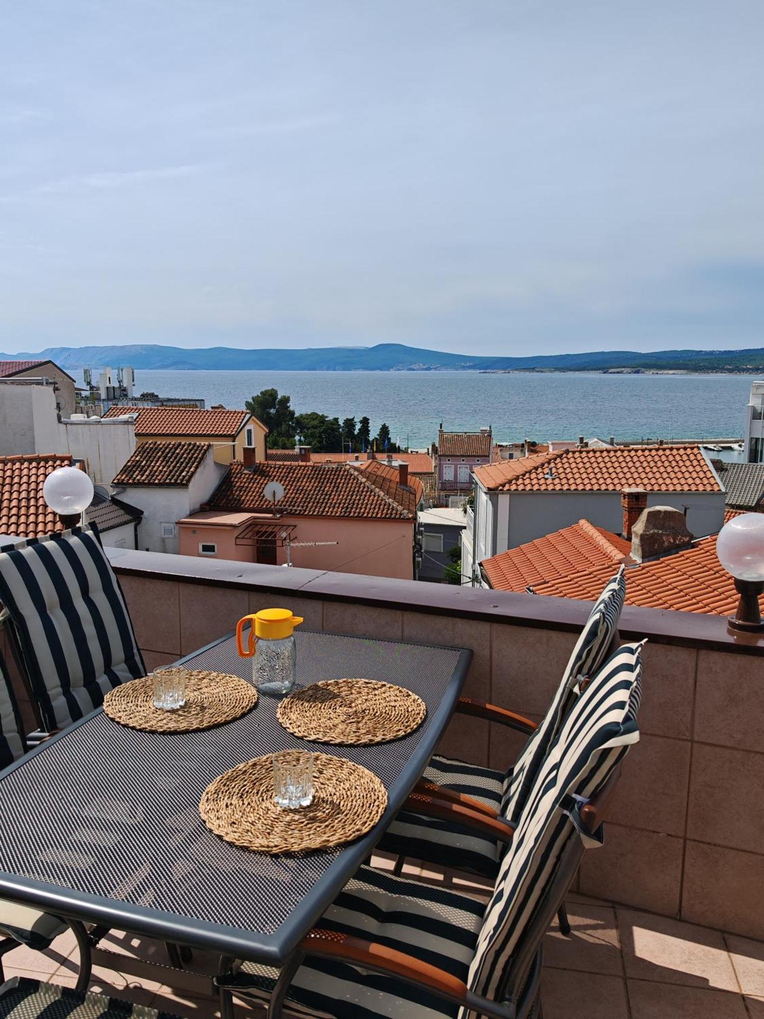 Apartman Vera Crikvenica Eksteriør billede